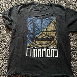 2015 golden state warriors championship shirt.